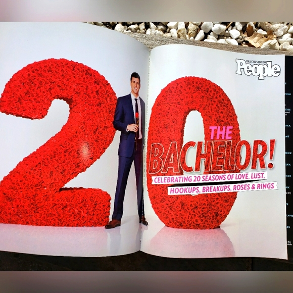 THE BACHELOR BUNDLE - two collectors edition books - Picture 6 of 8